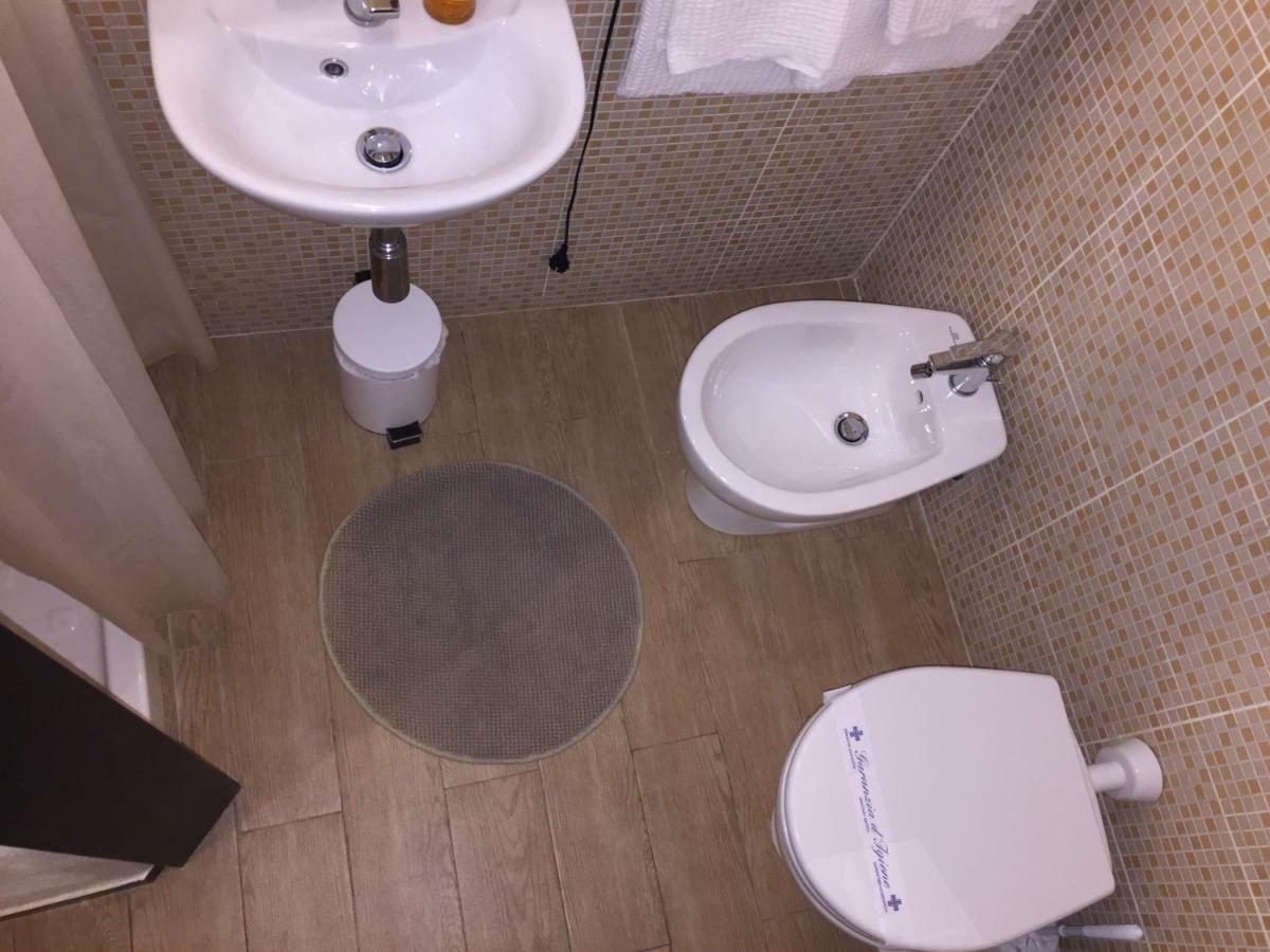 Casa Brigida Appartement Genua Buitenkant foto