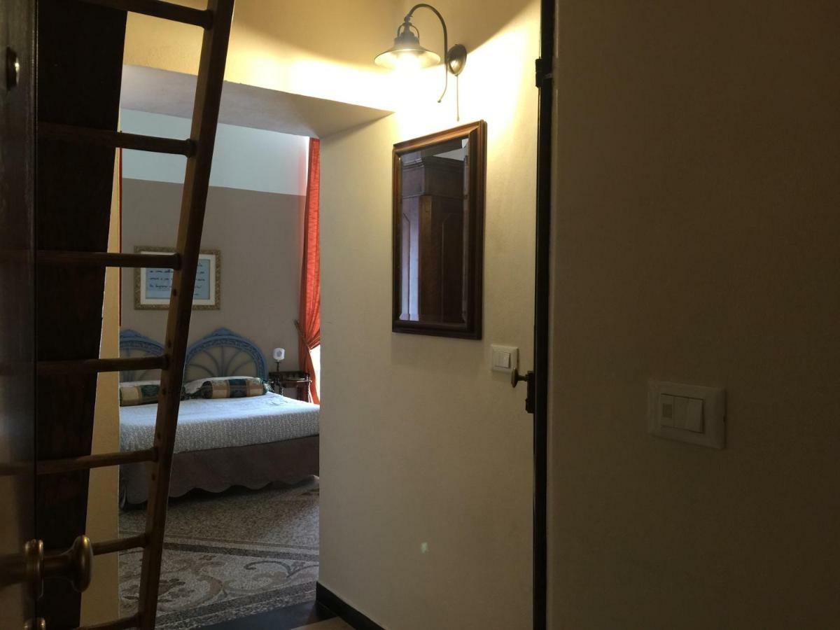 Casa Brigida Appartement Genua Buitenkant foto